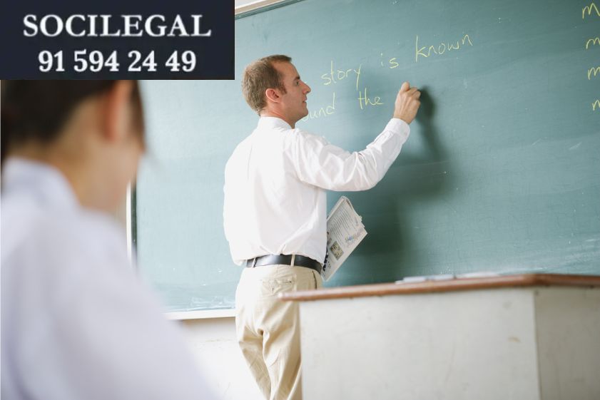 Acoso de profesores a alumnos