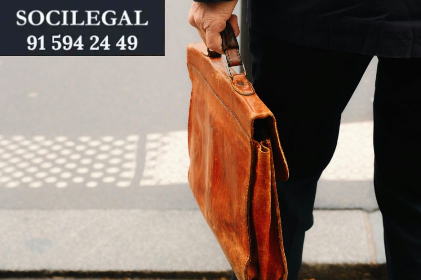 Expediente disciplinario a funcionarios interinos